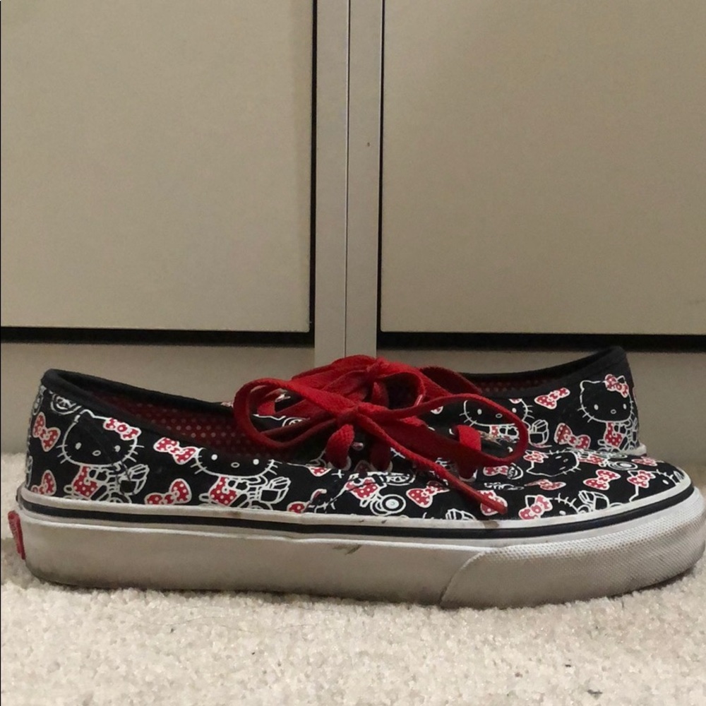 Girls VanXHellokitty limited Edition